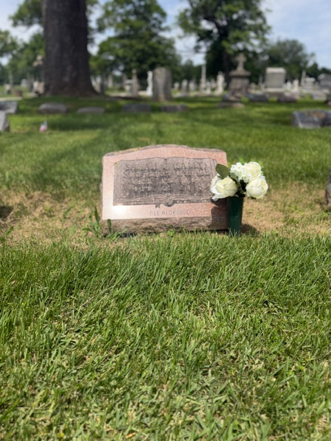 Flower delivery for Sarah Jean Cabage