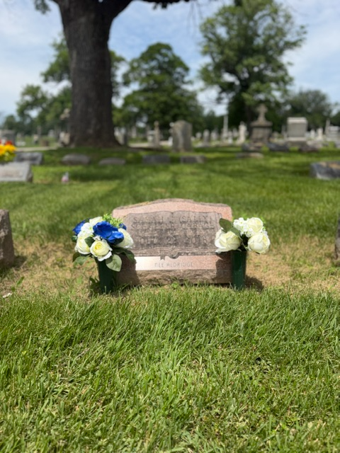 Flower delivery for Sarah Jean Cabage
