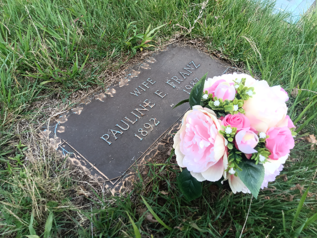Flower delivery for Pauline Elizabeth Franz