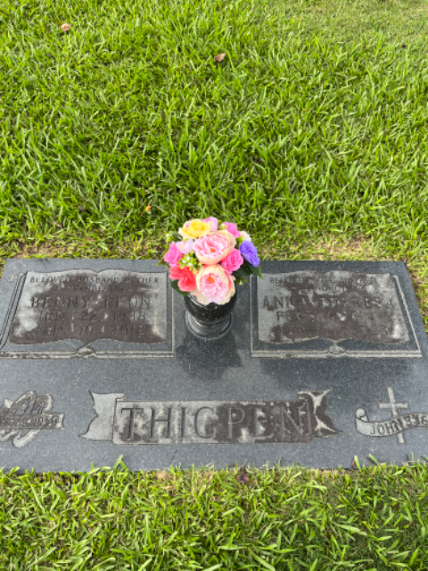 Flower delivery for Ben Thigpen