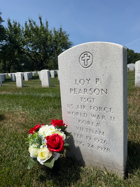 Flower delivery for Loy Pinkney Pearson