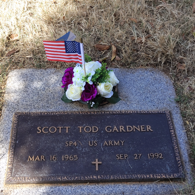 Flower delivery for Scott T Gardner