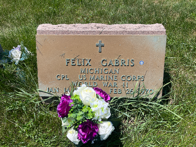 Flower delivery for Felix Gabris