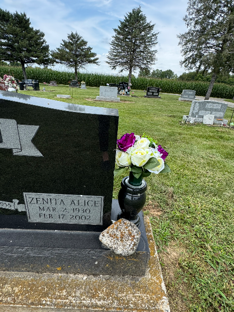 Flower delivery for Zenita Alice Smith