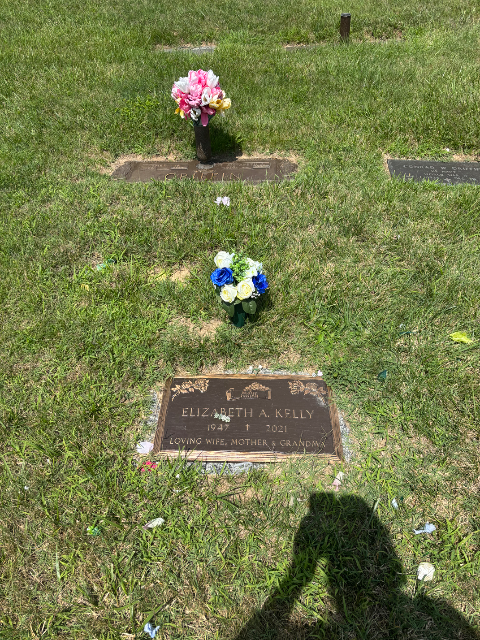 Flower delivery for Elizabeth Griffin Kelly