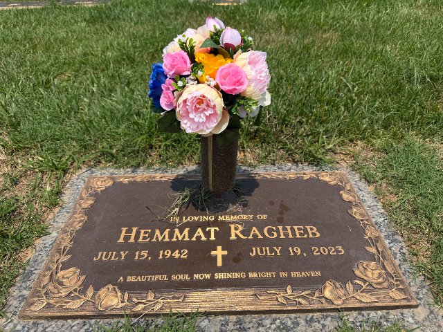 Flower delivery for Hemmat Ragheb
