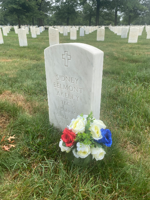 Flower delivery for Sidney Belmont Akeley