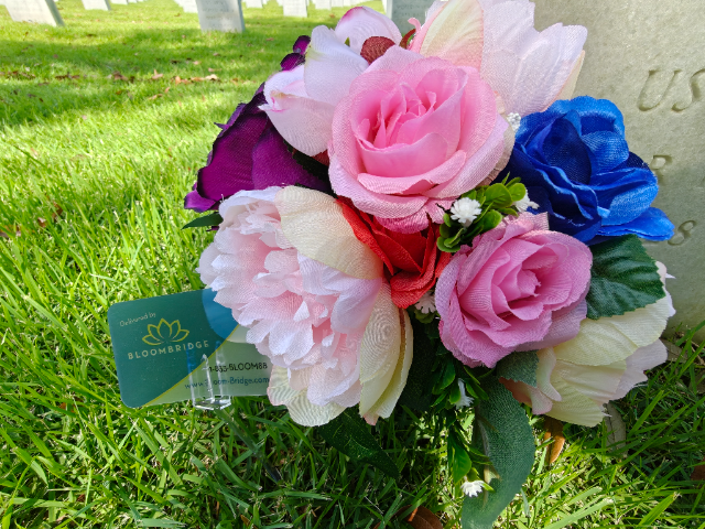 Flower delivery for Kenneth Jose Tolles