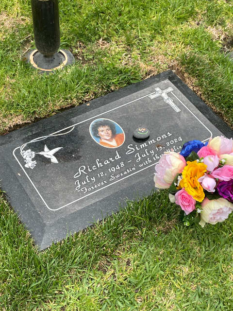 Flower delivery for Richard Milton Teagle Simmons