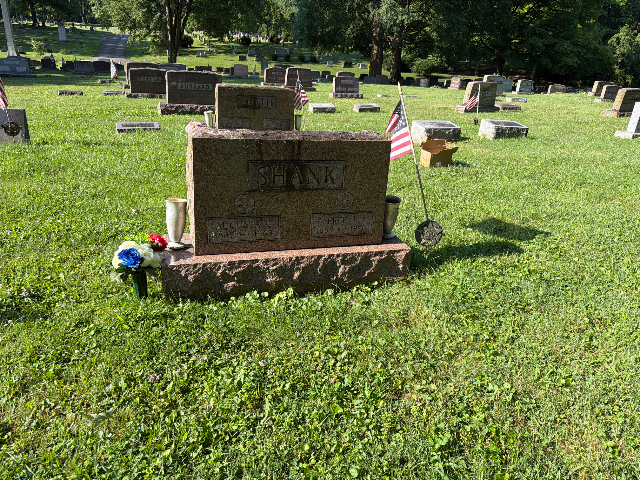 Flower delivery for Fred B Shank
