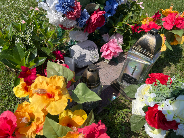 Flower delivery for Margarett Witkowski