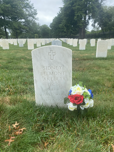 Flower delivery for Sidney Belmont Akeley
