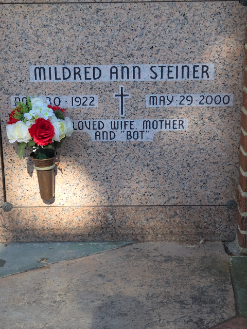 Flower delivery for Mildred Ann Steiner