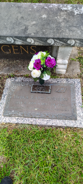 Flower delivery for Debra Christina Hudgens