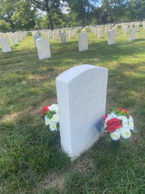 Flower delivery for Rosemarie Akeley