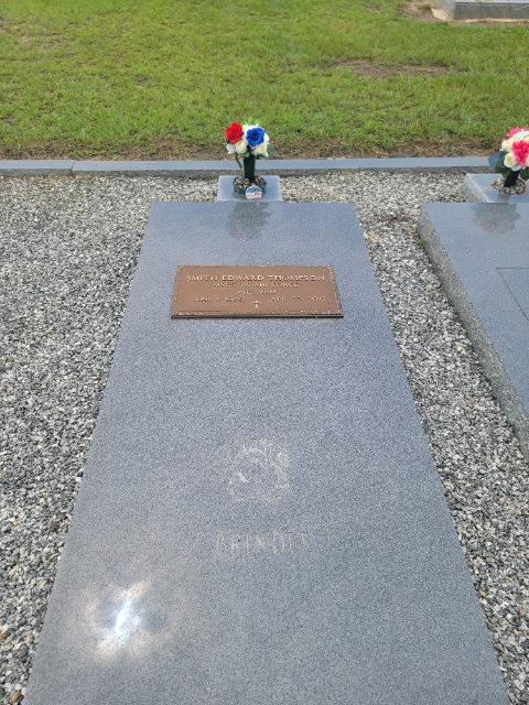Flower delivery for Edward Thompson