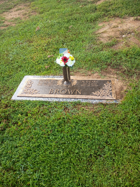 Flower delivery for Alexander Dearl Brown