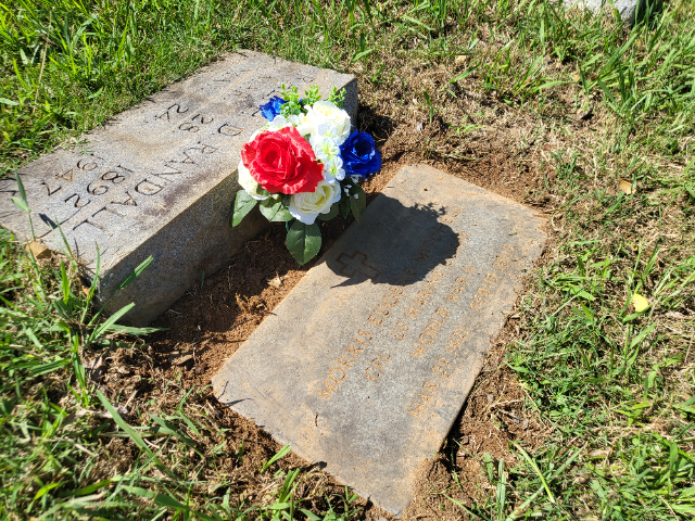 Flower delivery for Morris Mitchell