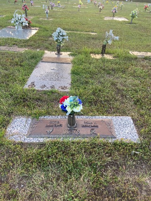 Flower delivery for Nella D Jones