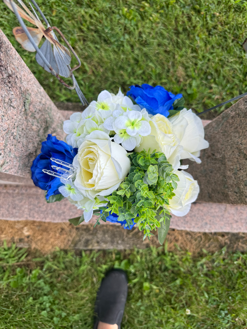Flower delivery for Ruby Eloise Baker