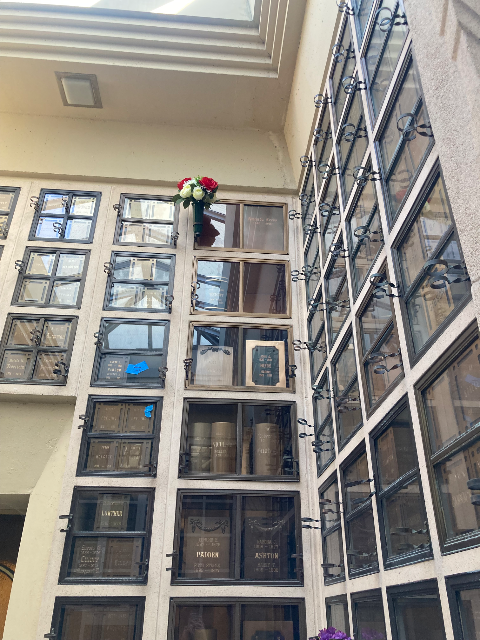Flower delivery for Amanda L Leeds