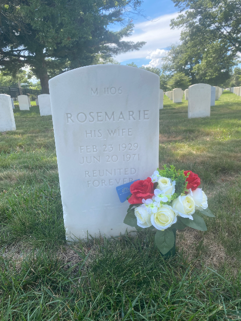 Flower delivery for Rosemarie Akeley