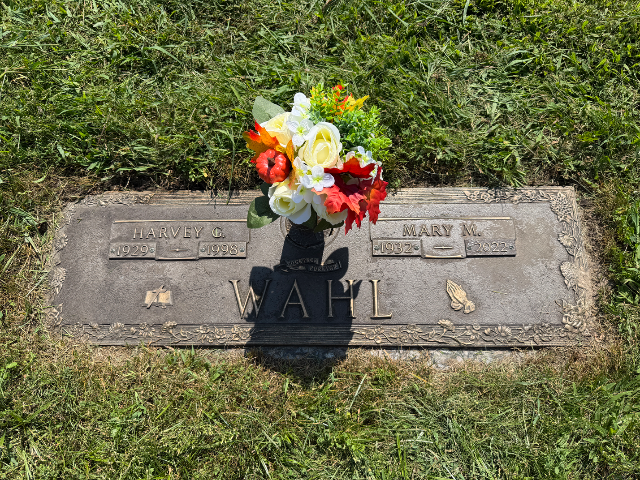 Flower delivery for Mary Wahl