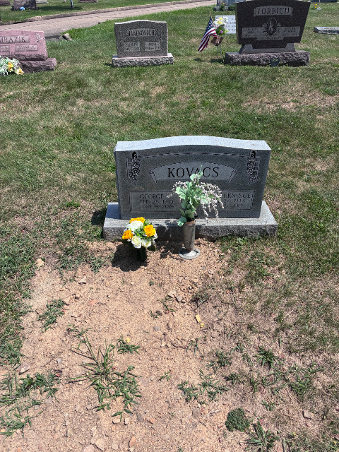 Flower delivery for George Joseph Kovacs