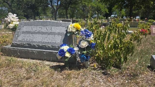 Flower delivery for Arthur Arellano Medina