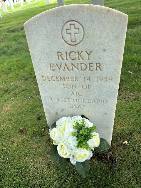 Flower delivery for Ricky Evander Strickland