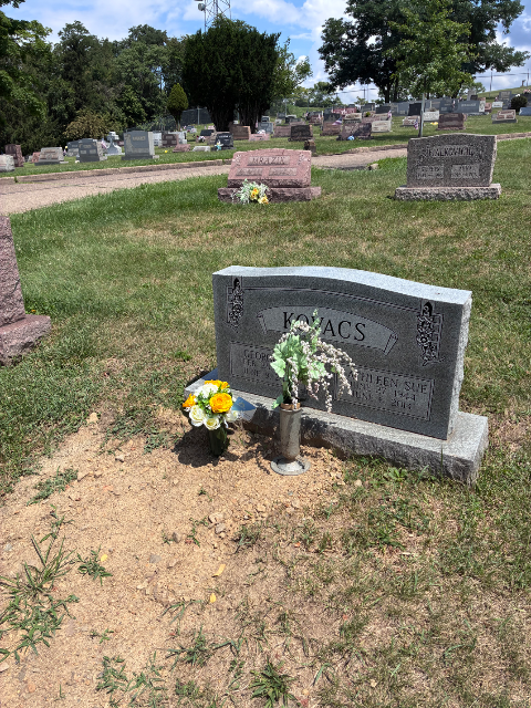 Flower delivery for George Joseph Kovacs