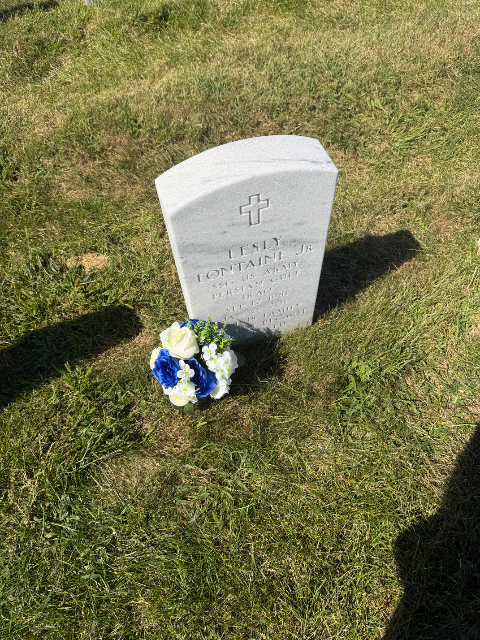 Flower delivery for Lesly Fontaine