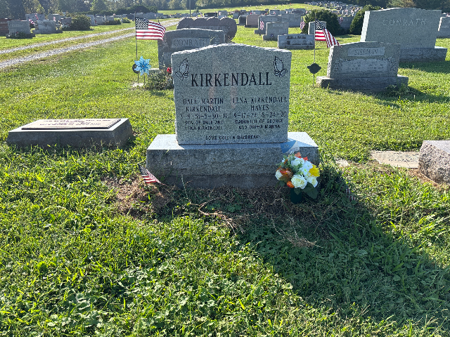 Flower delivery for Lena Mae Hayes