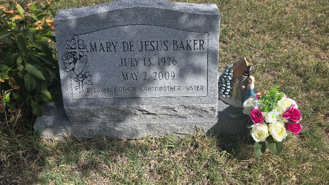 Flower delivery for Mary De Jesus Baker