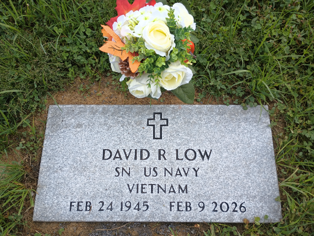 Flower delivery for David R. Reed Low