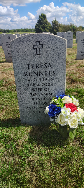 Flower delivery for Teresa D Runnels