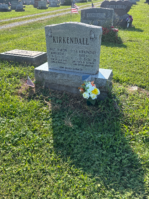 Flower delivery for Lena Mae Hayes