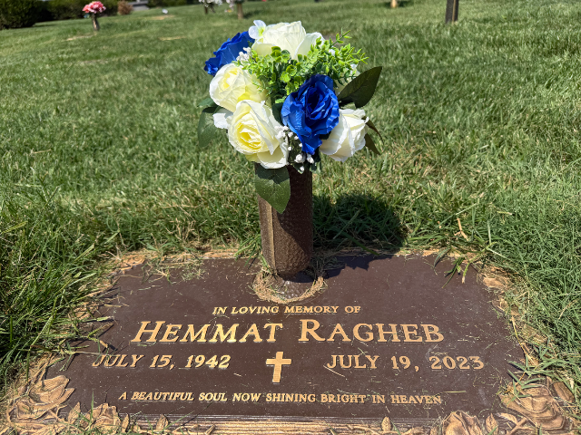 Flower delivery for Hemmat Ragheb