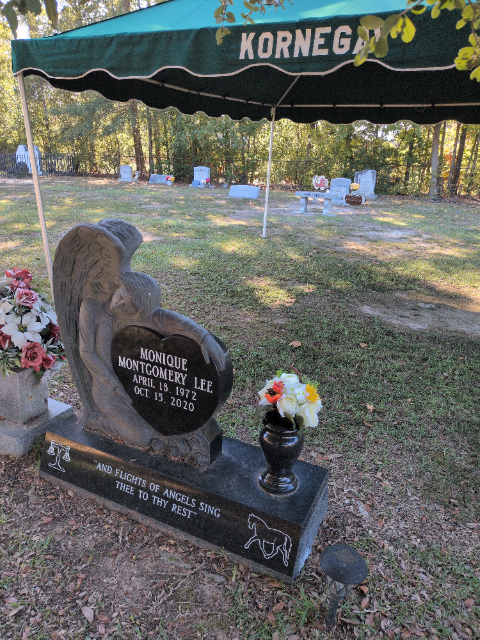 Flower delivery for Monique Montgomery Lee